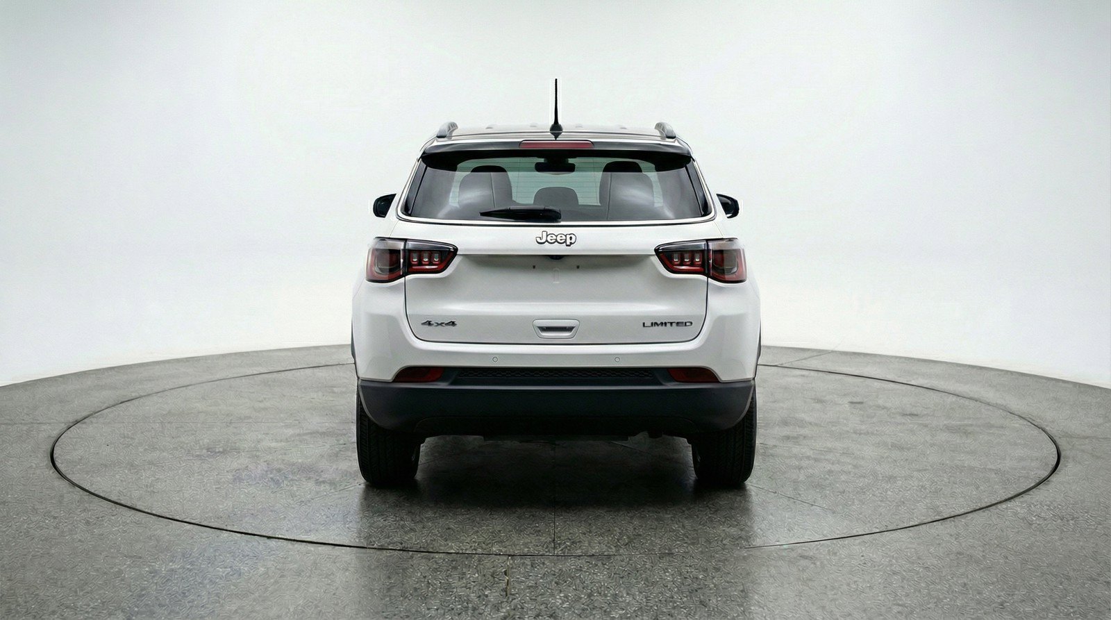 Used 2025 Jeep Compass Limited AWD/4WD image 7