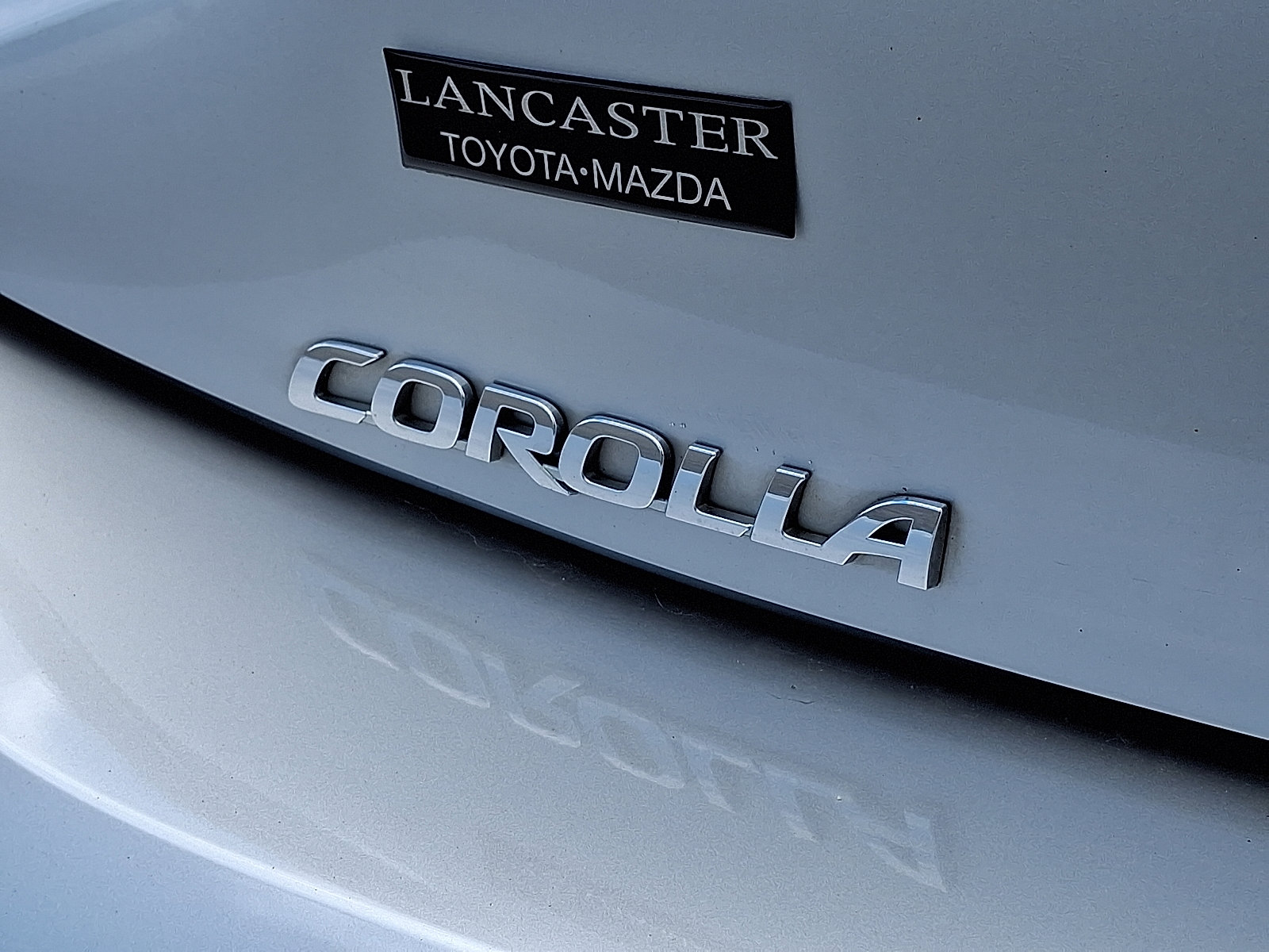 Used 2020 Toyota Corolla SE w/ SE Preferred Package FWD image 29