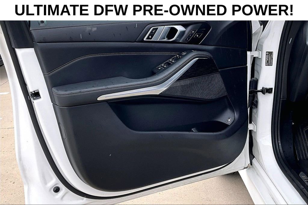 Used 2025 BMW X5 xDrive50e w/ M Sport Package AWD/4WD image 20