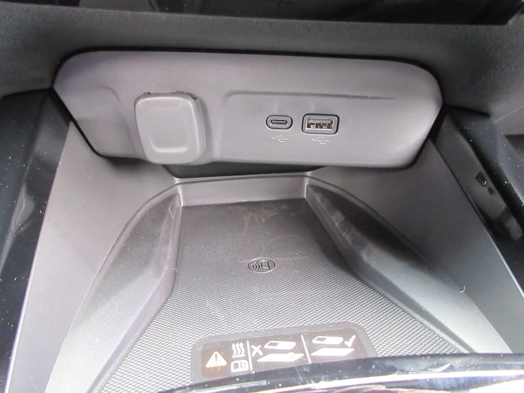 New 2026 Chevrolet Trax RS w/ Sunroof Package FWD image 30