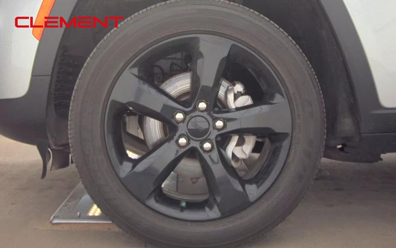 Used 2023 Jeep Grand Cherokee Altitude image 11