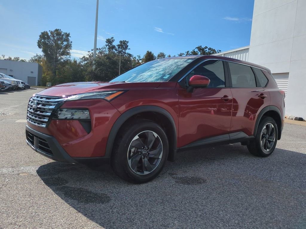 Certified 2025 Nissan Rogue SV image 2