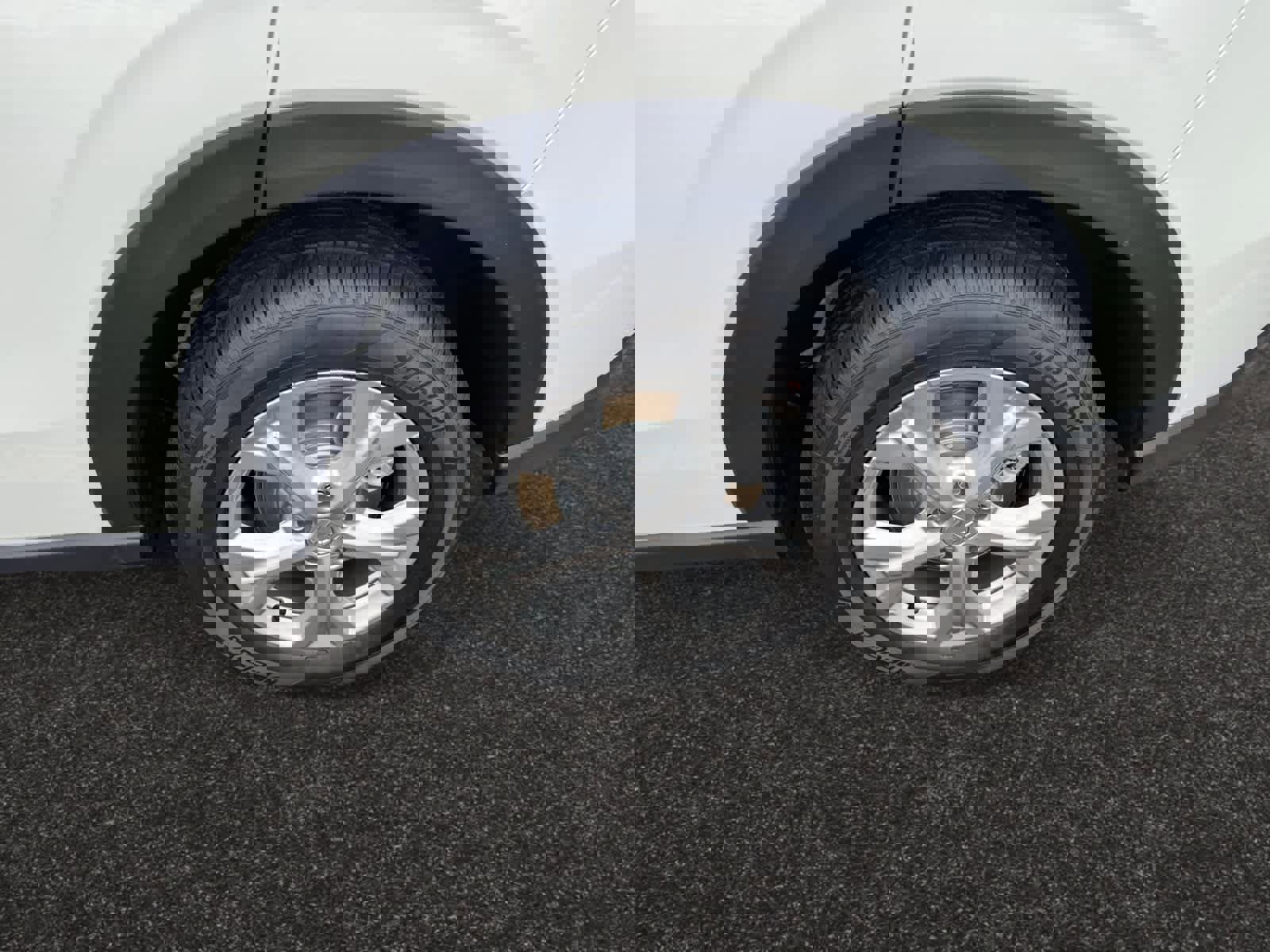 New 2026 Honda HR-V LX image 19