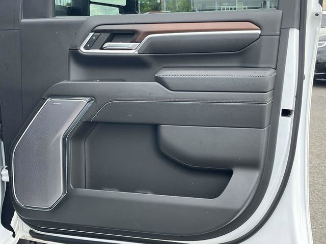 Used 2024 GMC Sierra 2500 Denali w/ Denali Reserve Package image 28