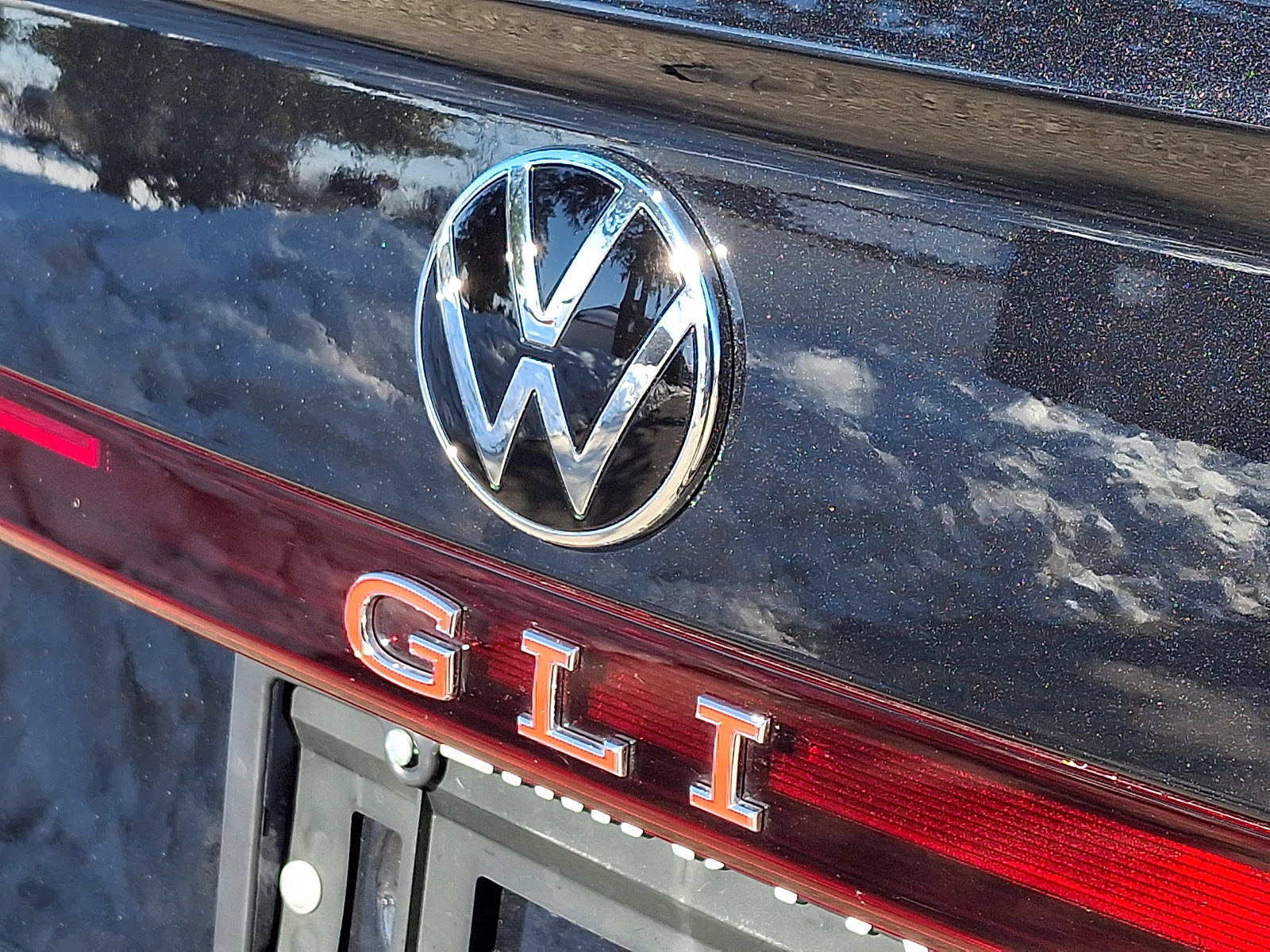 Used 2025 Volkswagen Jetta GLI Autobahn image 30