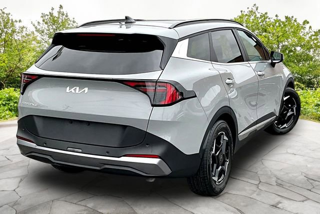 Used 2026 Kia Sportage EX w/ EX Panorama Roof Package image 2