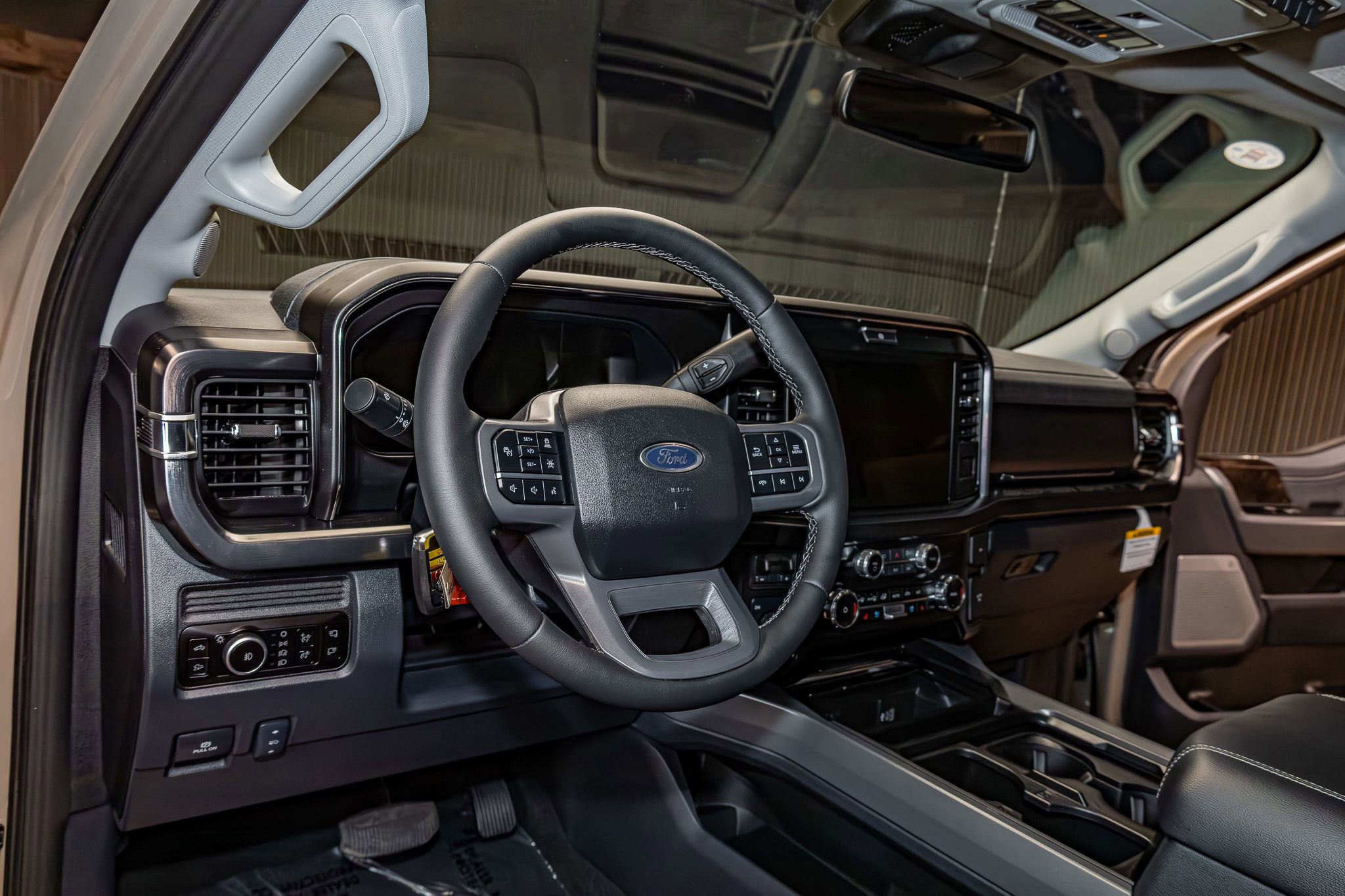 Used 2026 Ford F250 Lariat w/ Lariat Premium Package image 15