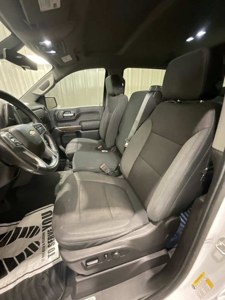 Used 2019 Chevrolet Silverado 1500 LT w/ Texas Edition image 10