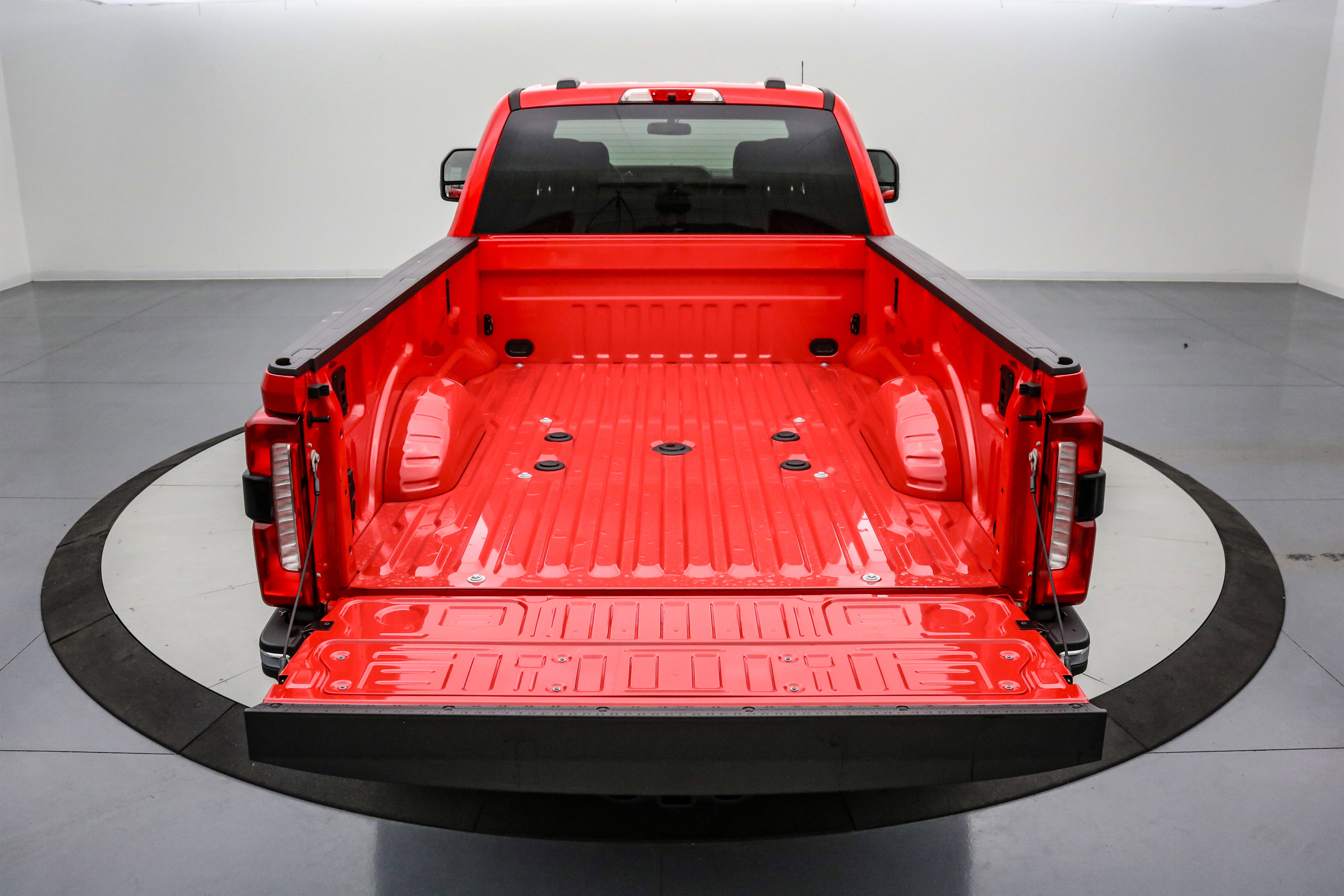 New 2026 Ford F350 Lariat image 6