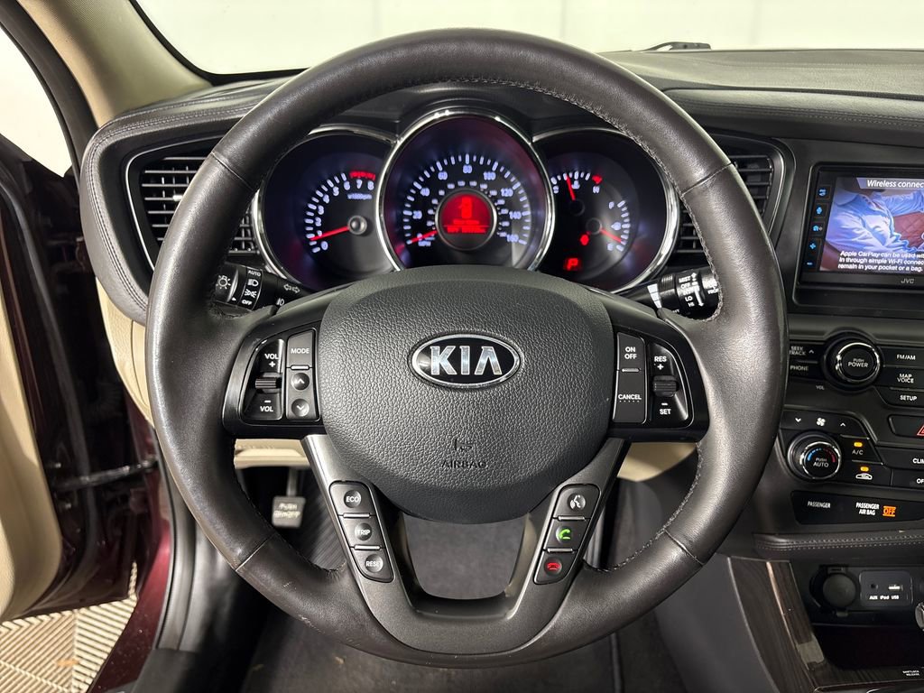 Used 2013 Kia Optima EX w/ Premium Pkg image 17