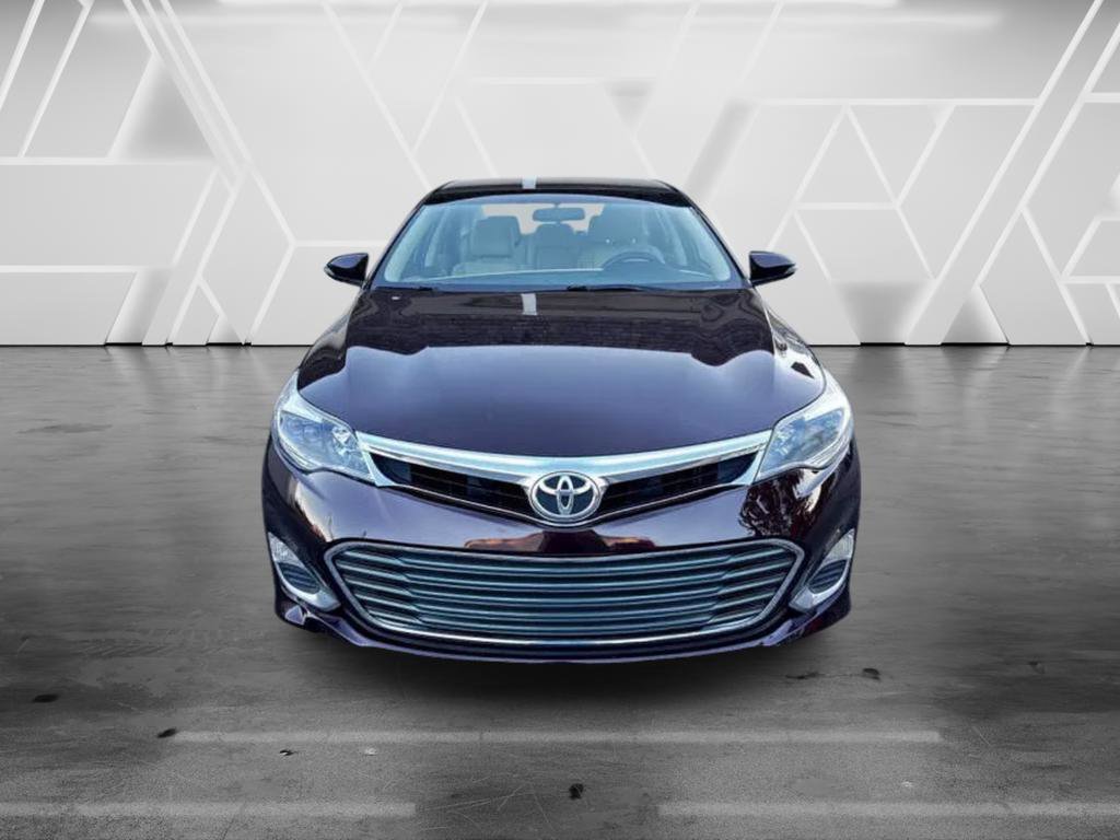 Used 2015 Toyota Avalon XLE FWD image 3