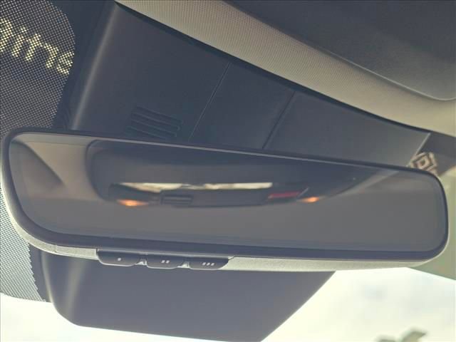 Certified 2023 Kia Carnival SX image 23