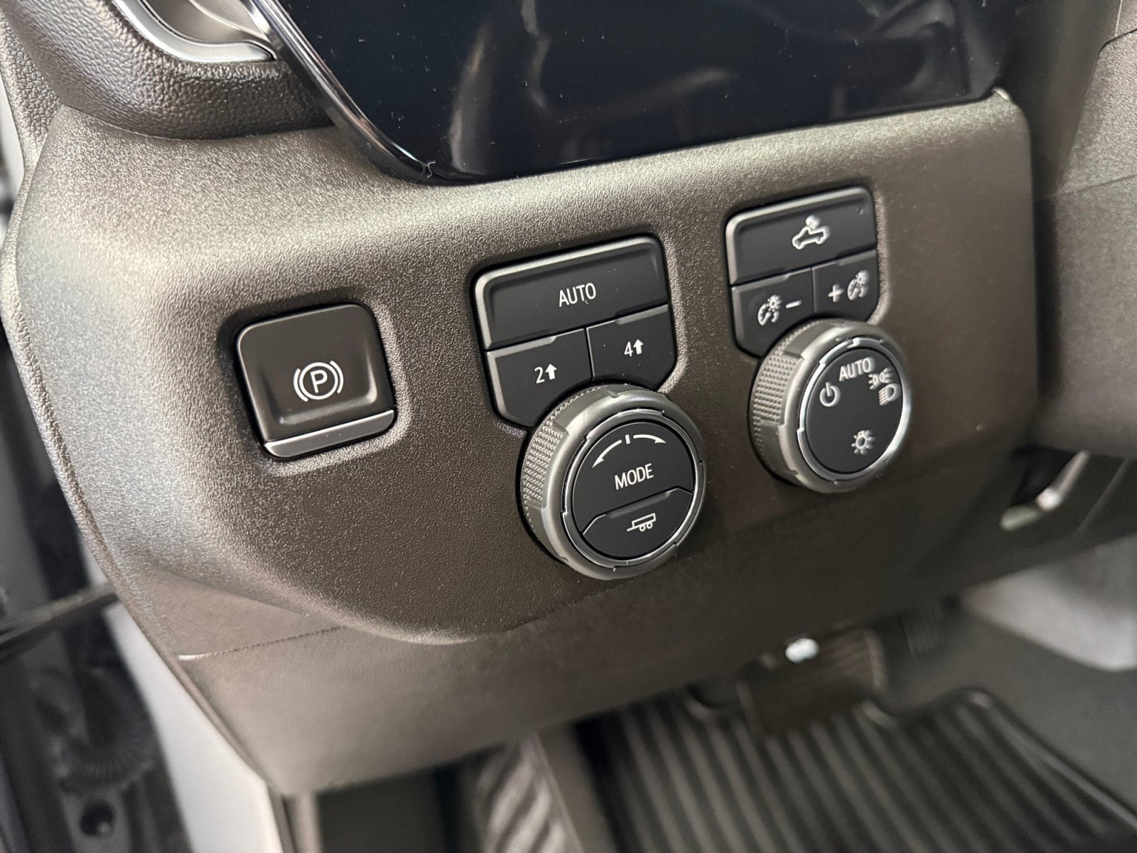 Used 2024 Chevrolet Silverado 1500 LT w/ All Star Edition Plus AWD/4WD image 20