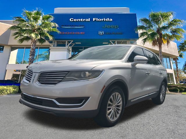 Used 2017 Lincoln MKX Select w/ Select Plus Package FWD image 8