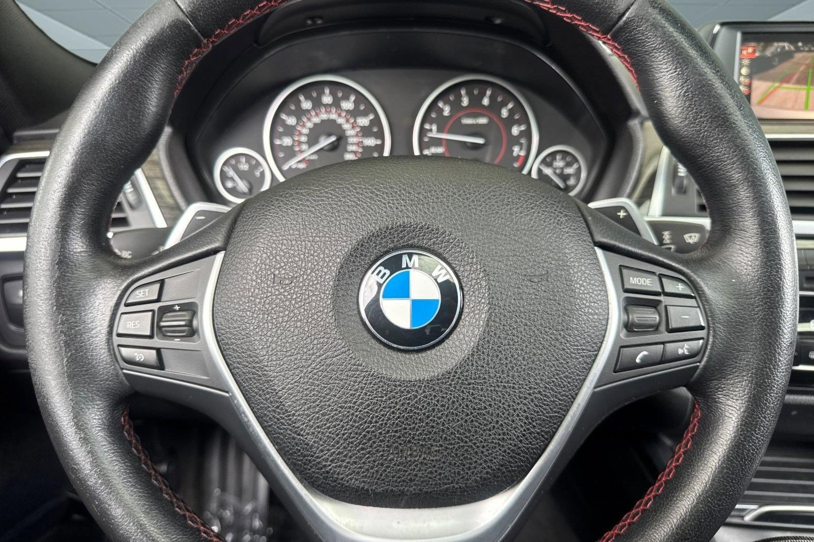 Used 2016 BMW 328i Sedan RWD image 16