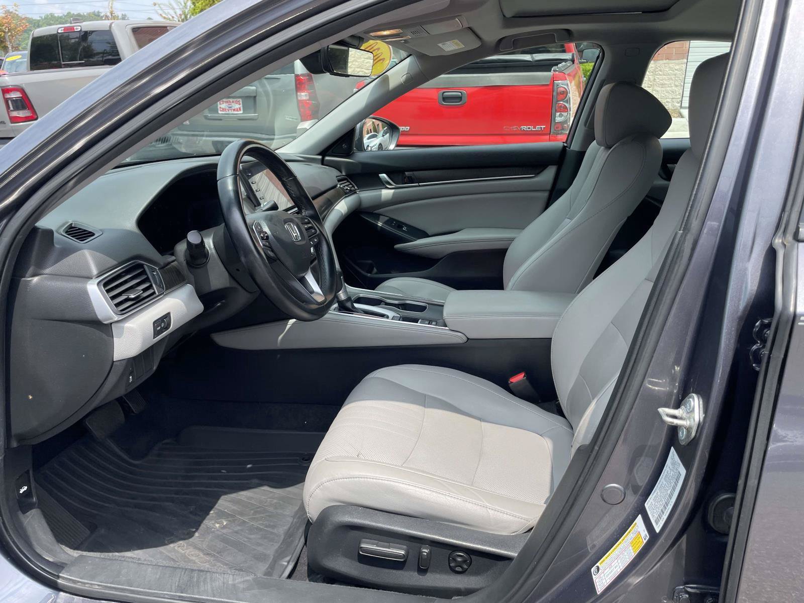 Used 2020 Honda Accord EX-L image 4