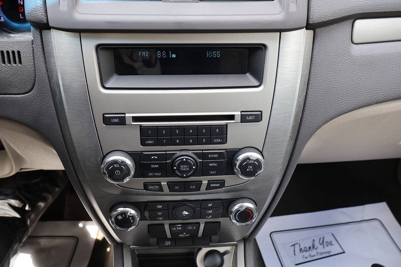 Used 2012 Ford Fusion S FWD image 29
