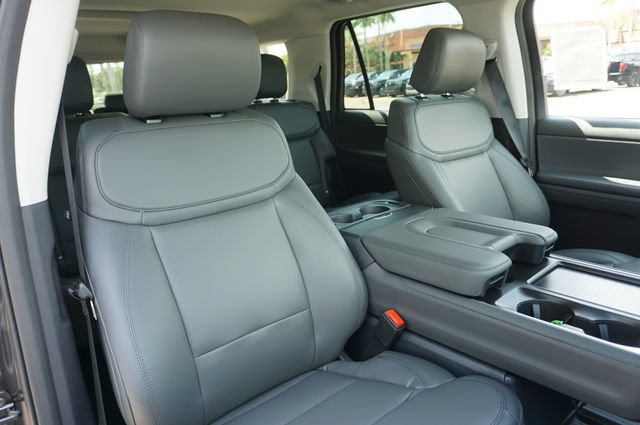 New 2027 Ford Expedition Max Active RWD image 2