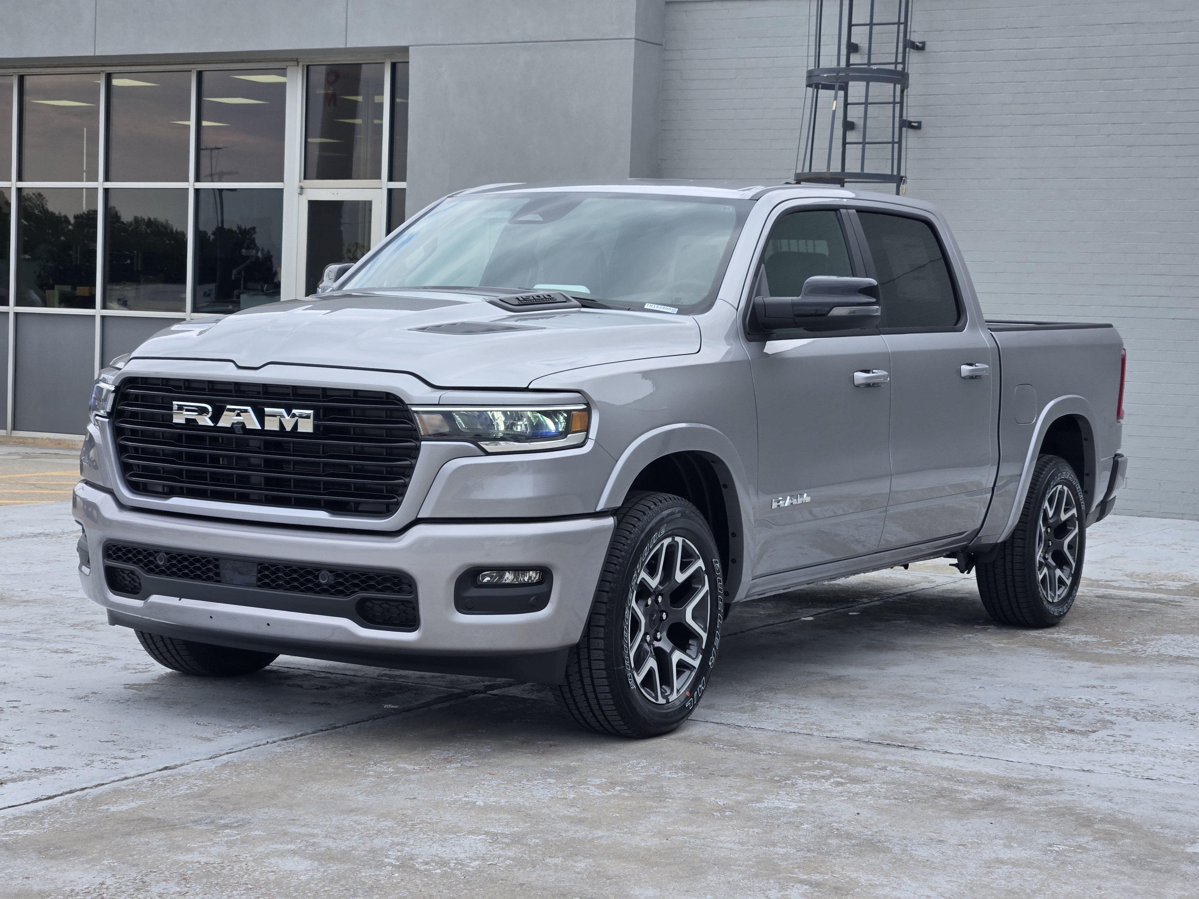New 2026 RAM 1500 Laramie AWD/4WD image 2