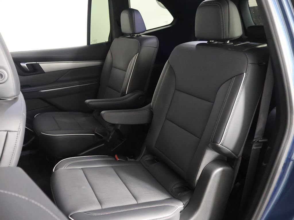 Used 2026 Buick Enclave Preferred AWD/4WD image 36