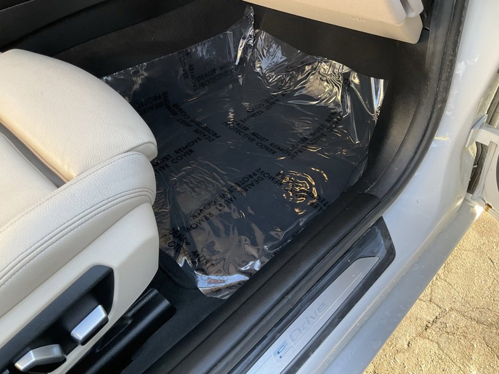 Used 2017 BMW 330e image 62