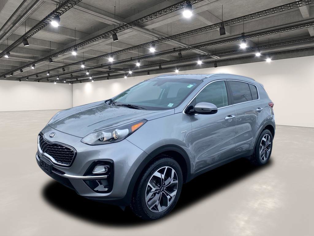 Used 2020 Kia Sportage EX image 3
