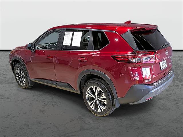 Used 2023 Nissan Rogue SV AWD/4WD image 2