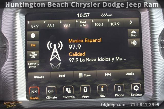 Used 2023 Jeep Wrangler Unlimited Sahara image 26