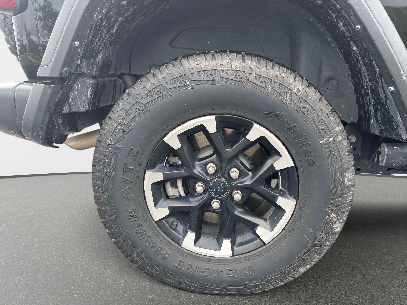 Used 2024 Jeep Wrangler Unlimited Rubicon 4xe AWD/4WD image 7