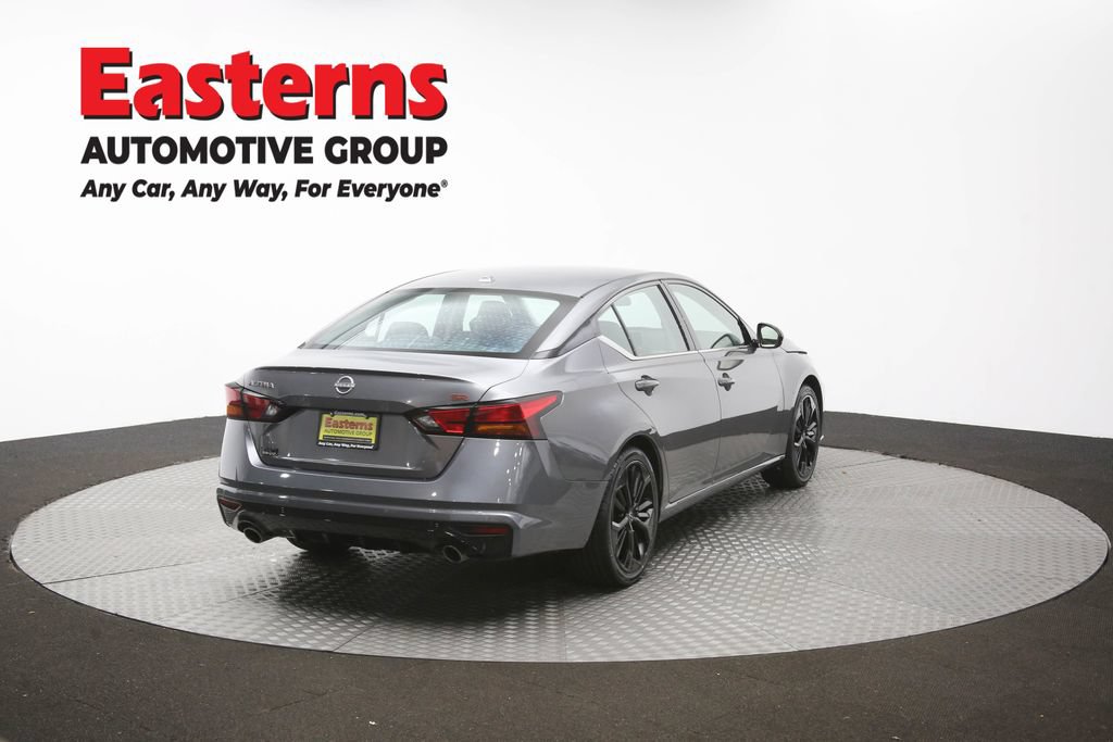 Used 2023 Nissan Altima 2.5 SR FWD image 39