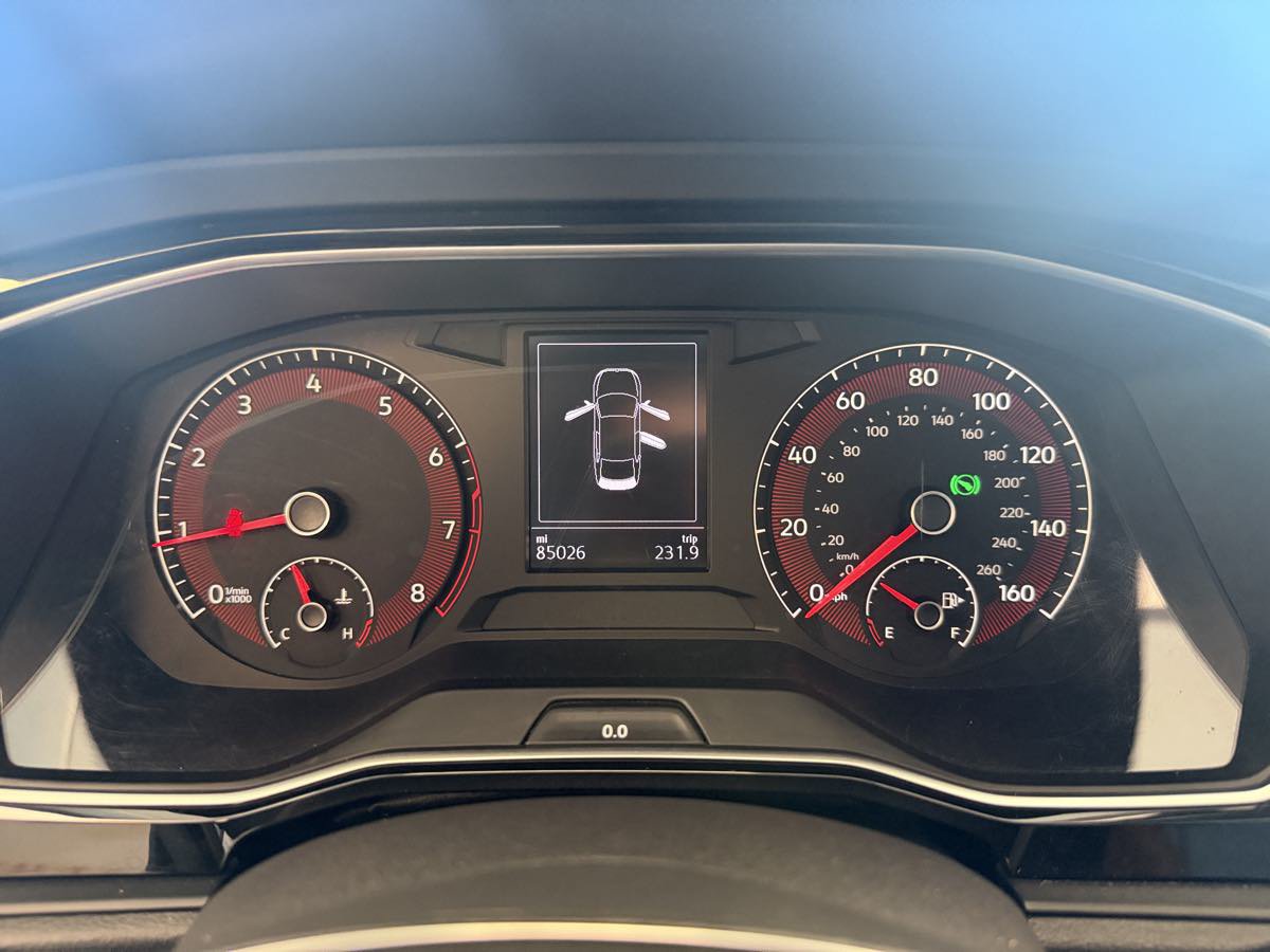 Used 2019 Volkswagen Jetta SE FWD image 18