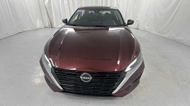 Certified 2024 Nissan Altima 2.5 SV FWD image 8