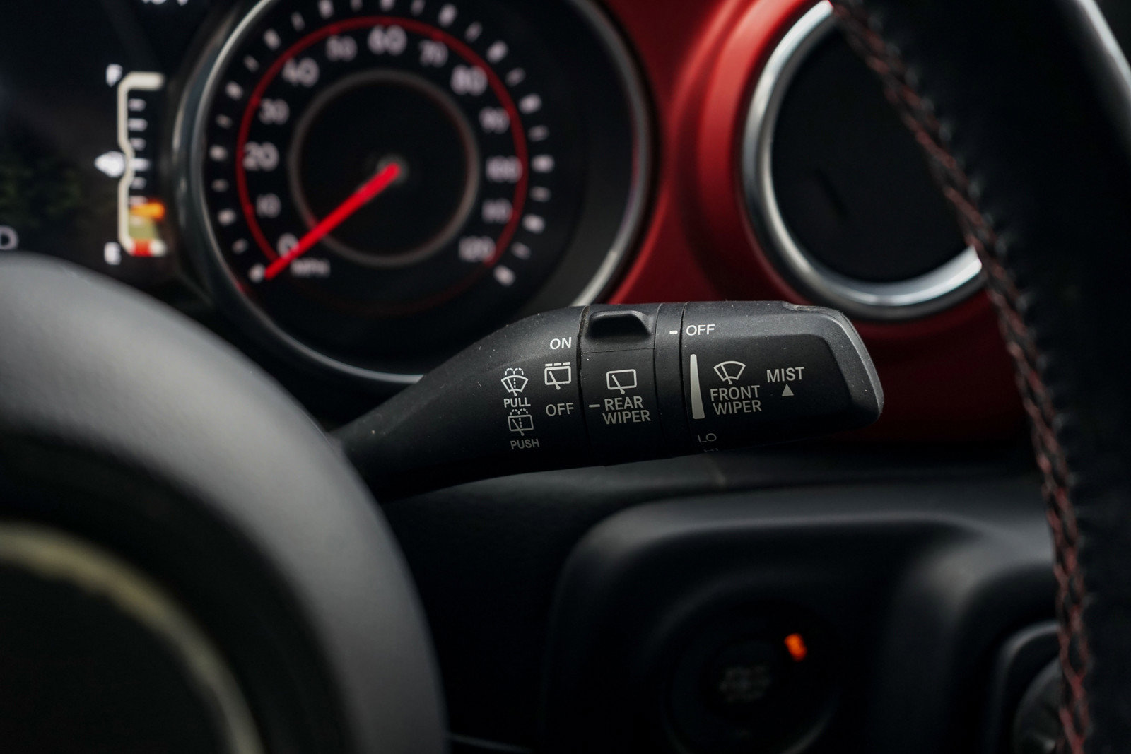 Used 2018 Jeep Wrangler Unlimited Rubicon image 24