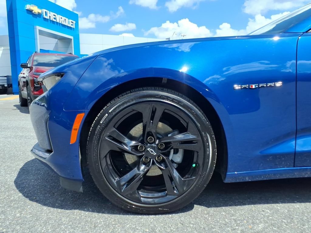 Used 2023 Chevrolet Camaro LT w/ RS Package RWD image 8