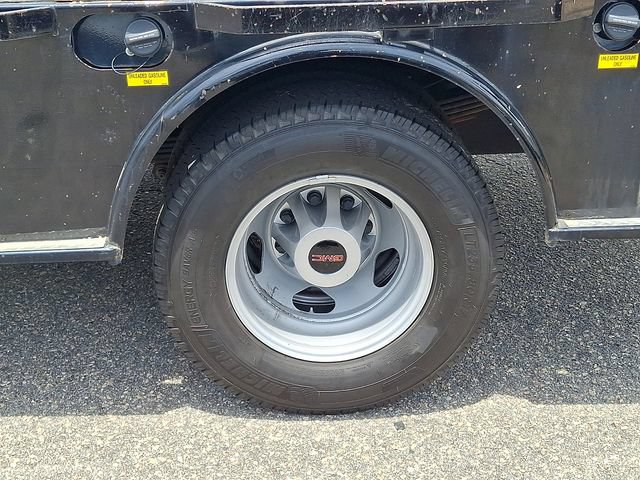 Used 2023 GMC Sierra 3500 Pro w/ Convenience Package RWD image 23