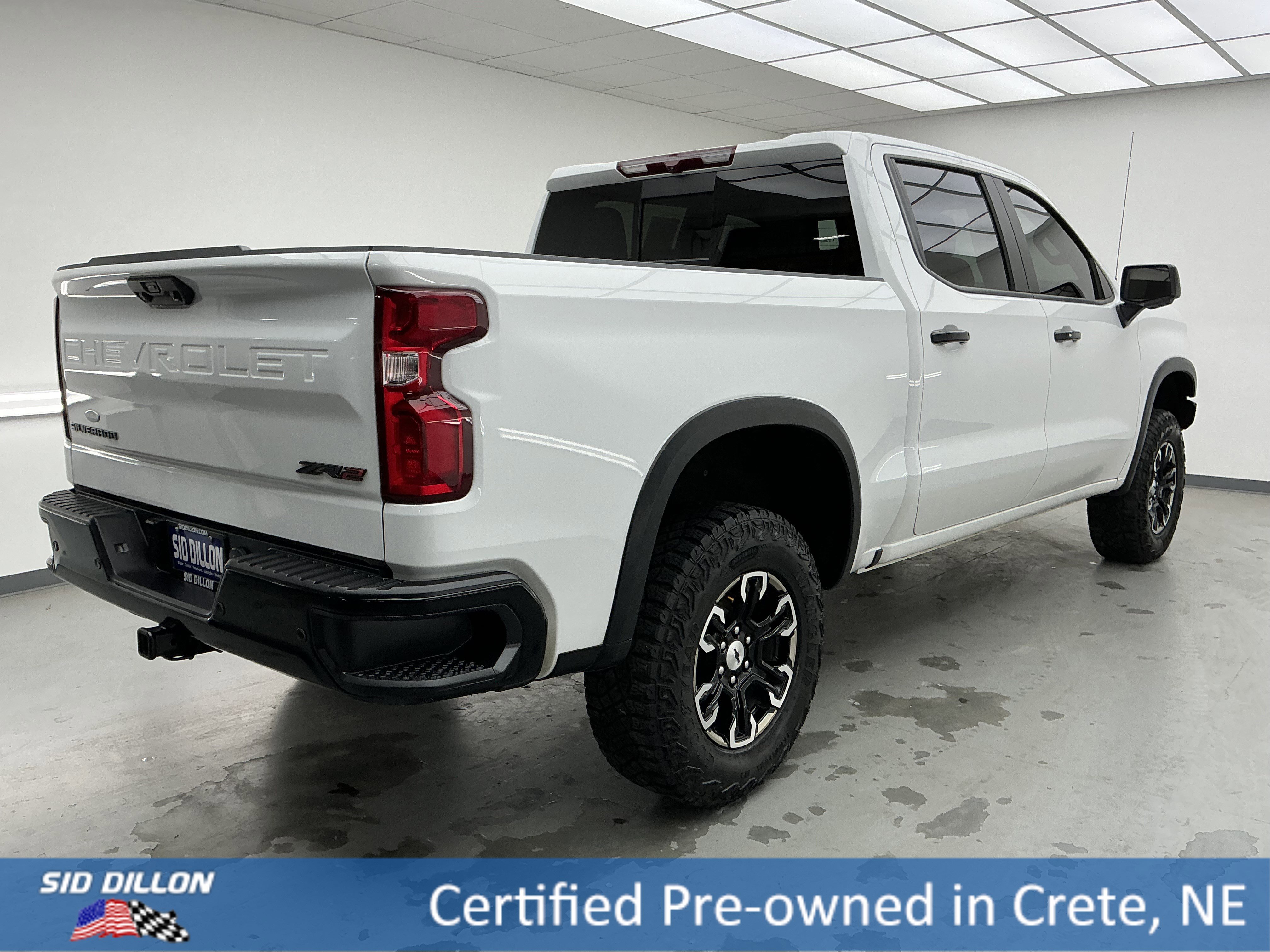 Used 2024 Chevrolet Silverado 1500 ZR2 image 4