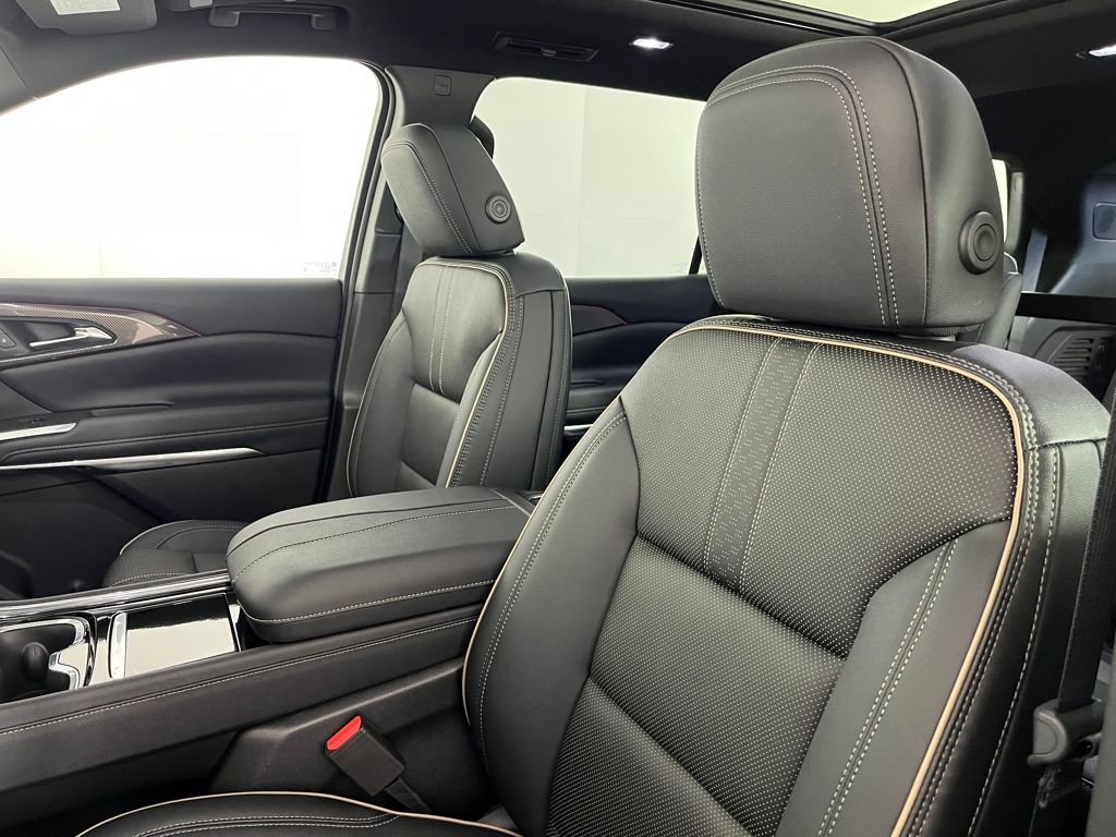 New 2026 Chevrolet Traverse High Country image 26