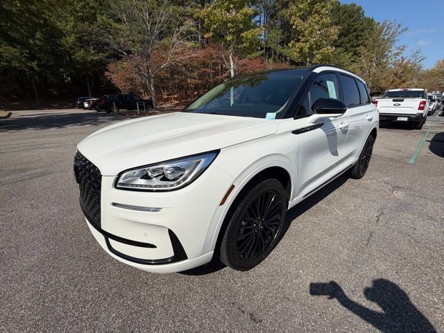 New 2026 Lincoln Corsair Reserve image 3