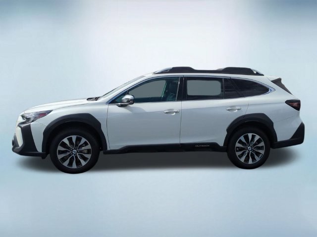 Used 2023 Subaru Outback Touring XT AWD/4WD image 4