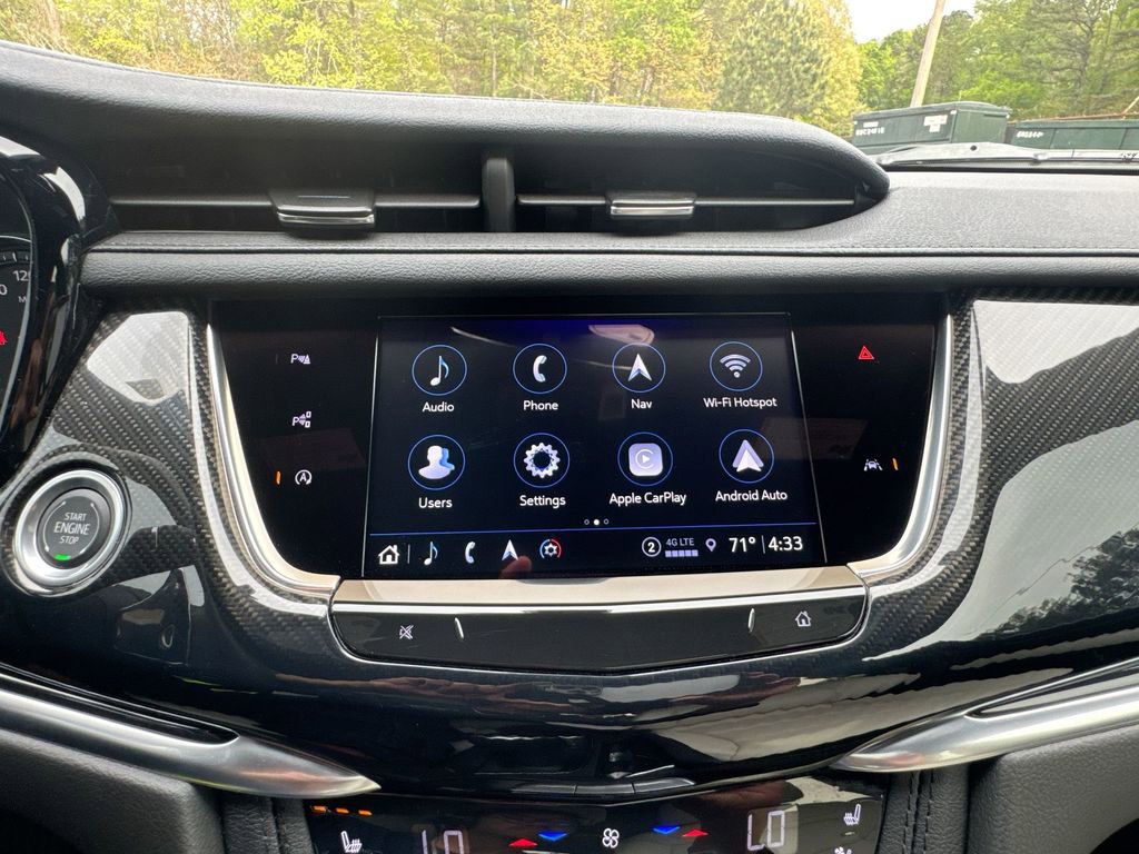 Used 2025 Cadillac XT6 Sport w/ Technology Package image 27