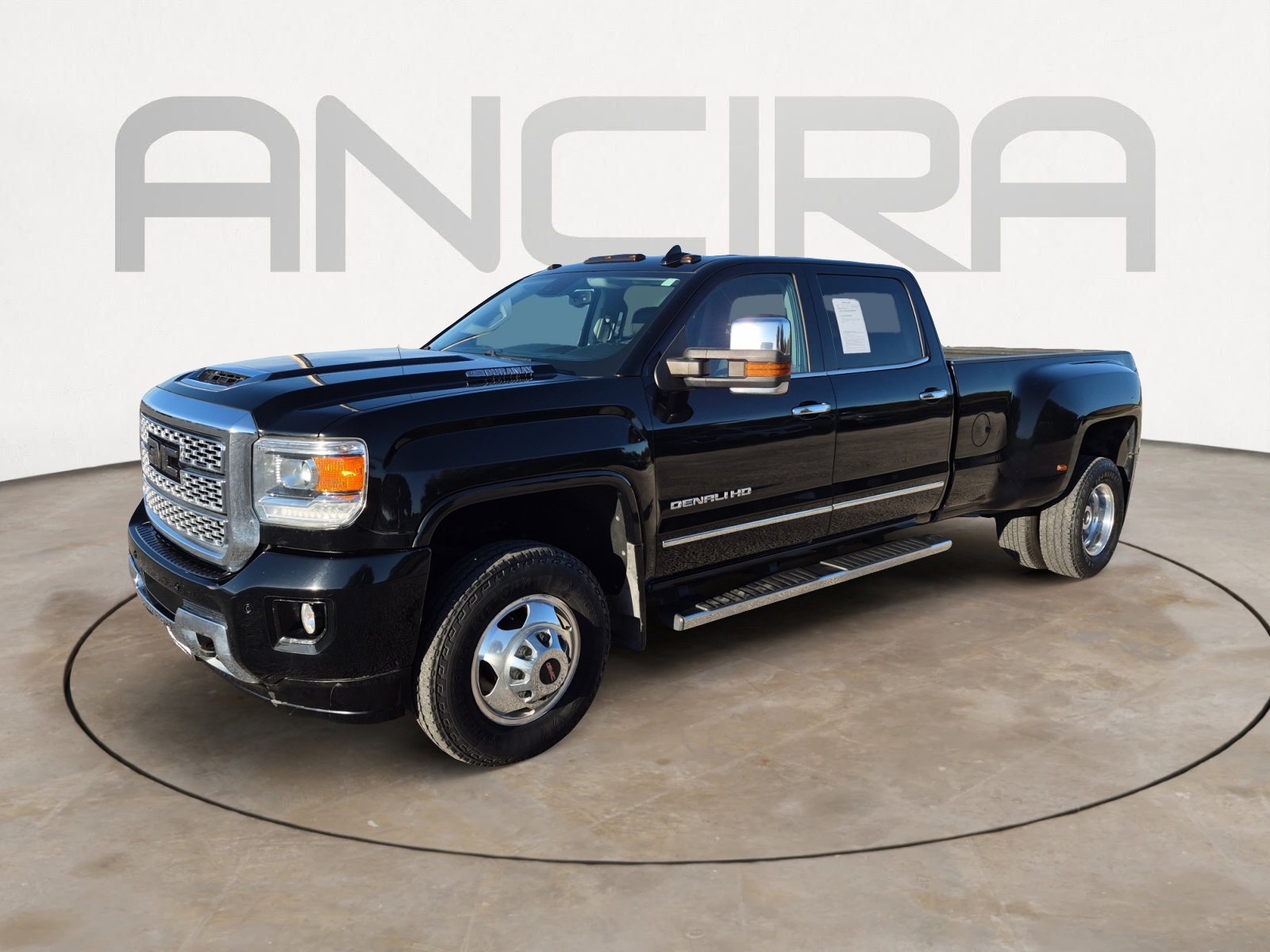 Used 2018 GMC Sierra 3500 Denali image 5