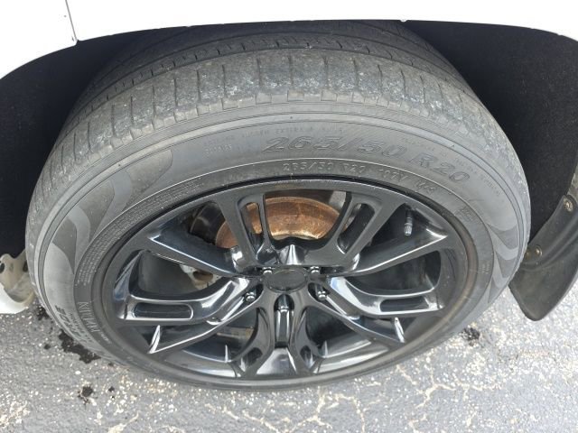 Used 2017 Jeep Grand Cherokee Summit AWD/4WD image 12