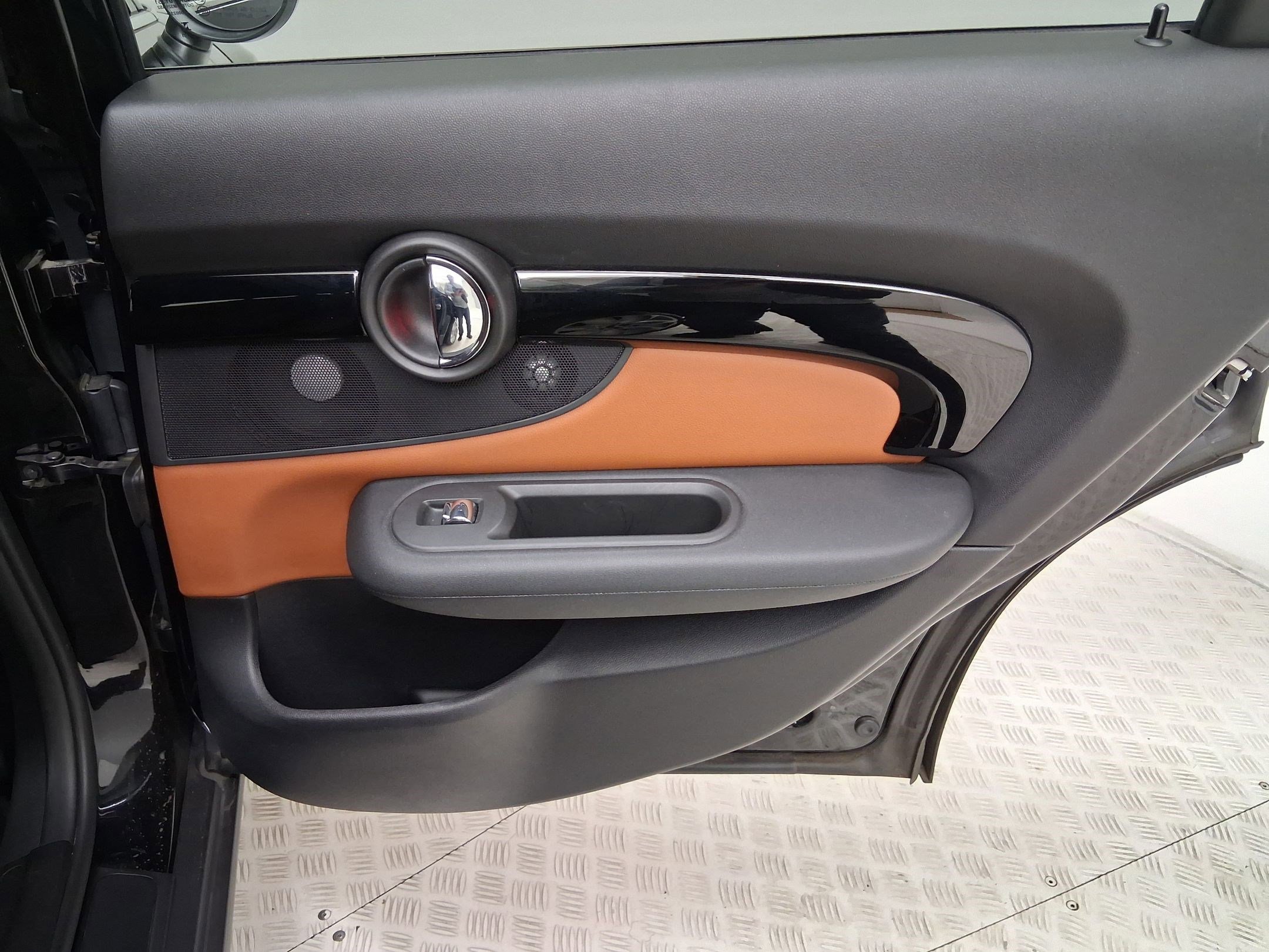 Certified 2024 MINI Cooper Clubman S image 30