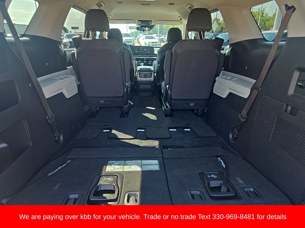 Used 2024 Kia Carnival LX FWD image 39
