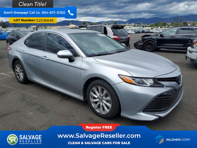 Used 2020 Toyota Camry LE FWD image 5