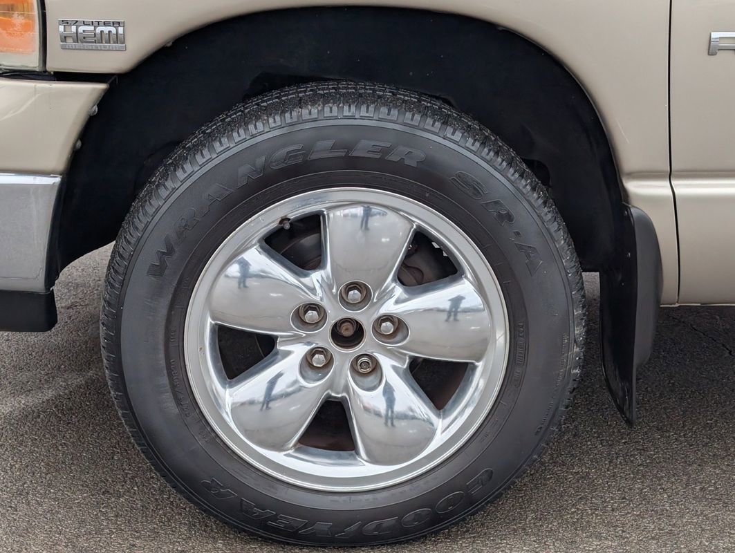 Used 2003 Dodge Ram 1500 Truck SLT image 14