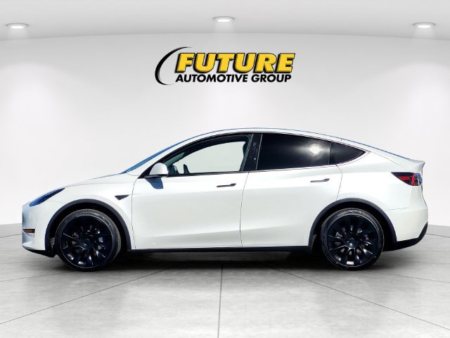 Used 2024 Tesla Model Y Long Range AWD/4WD image 7