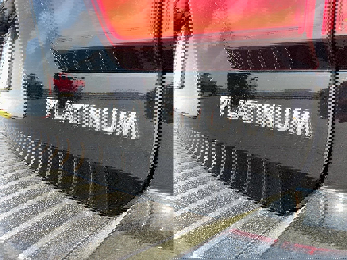 Used 2023 Nissan Armada Platinum w/ Captain's Chairs Package image 10