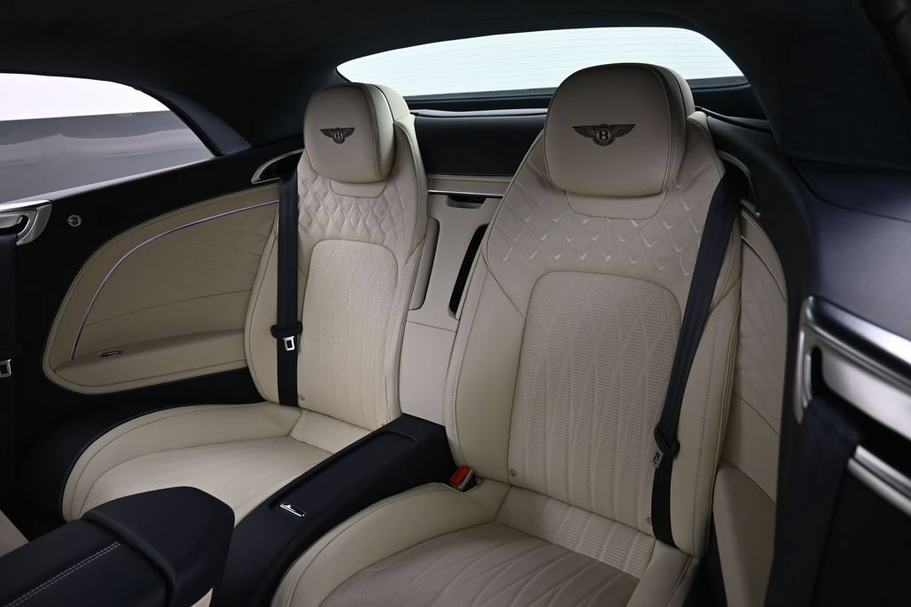 Used 2026 Bentley Continental GT Azure AWD/4WD image 25