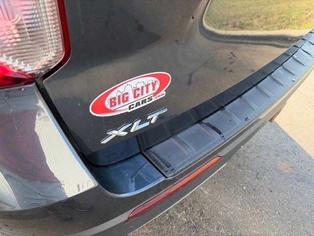 Used 2022 Ford Explorer XLT w/ Equipment Group 202A AWD/4WD image 50